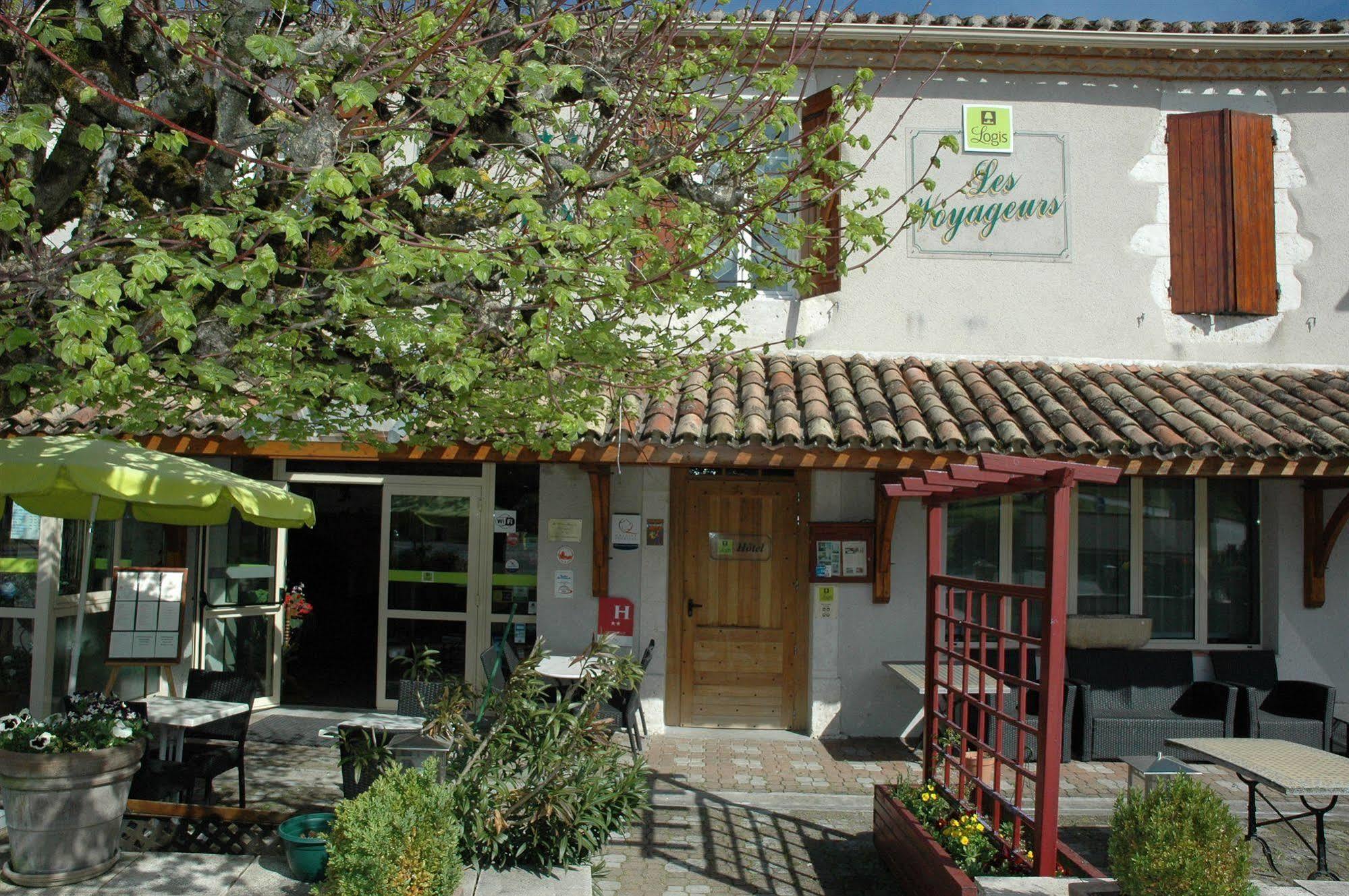 Logis Hotels - Hotel Et Restaurant Les Voyageurs Tournon-d'Agenais Exterior photo