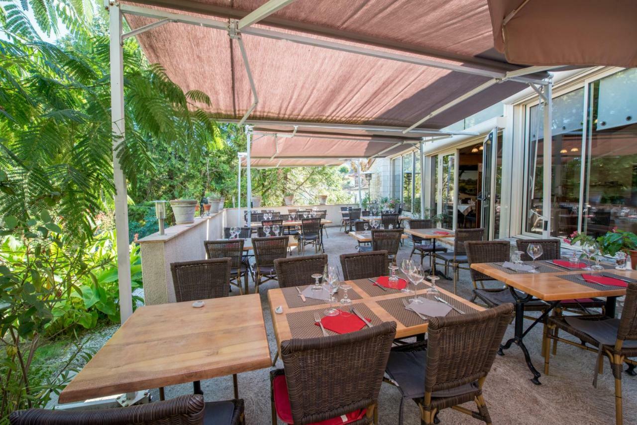 Logis Hotels - Hotel Et Restaurant Les Voyageurs Tournon-d'Agenais Exterior photo